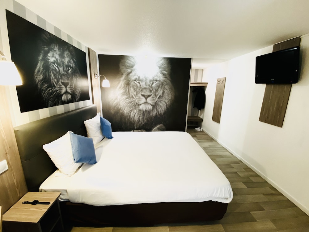 Kyriad Direct Lille Nord – Roubaix 9/25