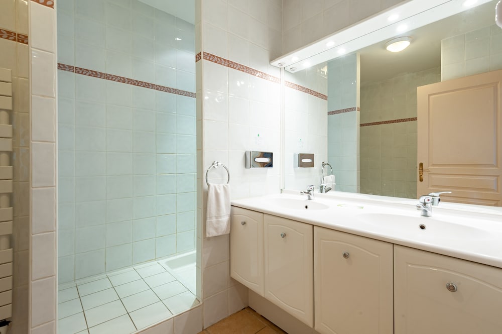 Residhotel Grand Avignon 11/54