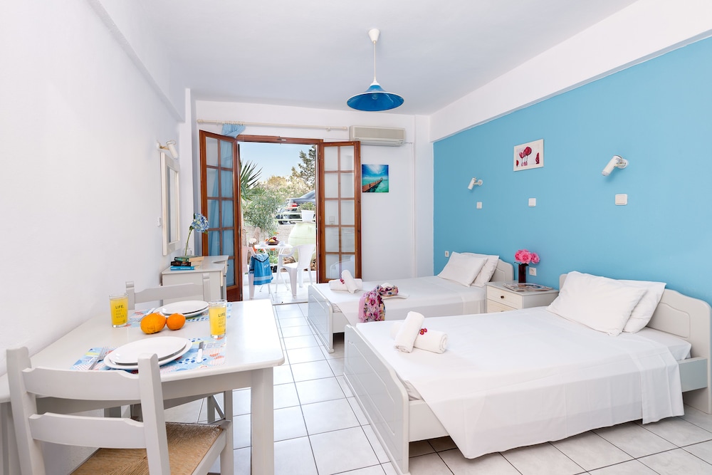 Kostas Apartments 18/48