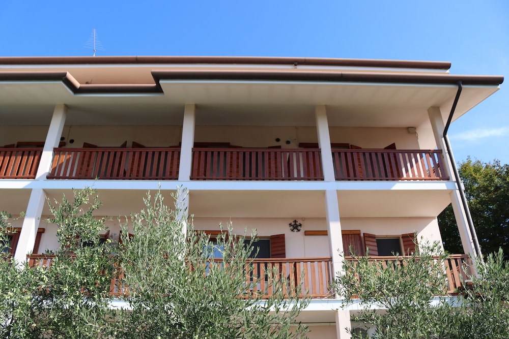 ALBERGO ALLA PINETA 1/23