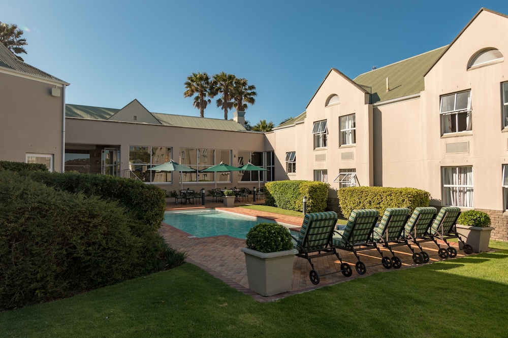 Town Lodge Bellville in CAPE TOWN - WESTERN CAPE