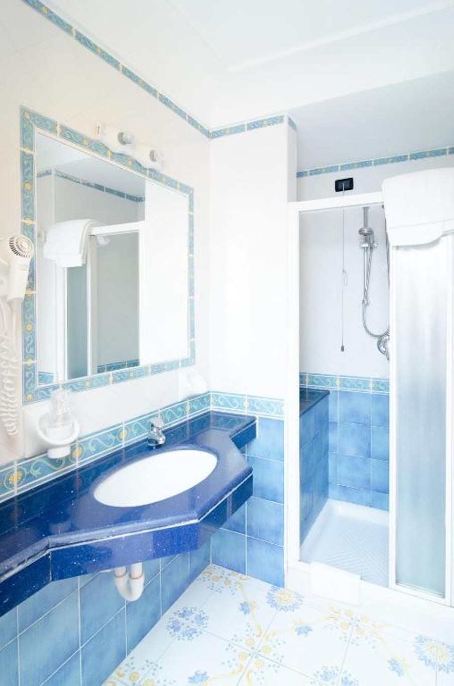 Hotel Terme Saint Raphael 37/51