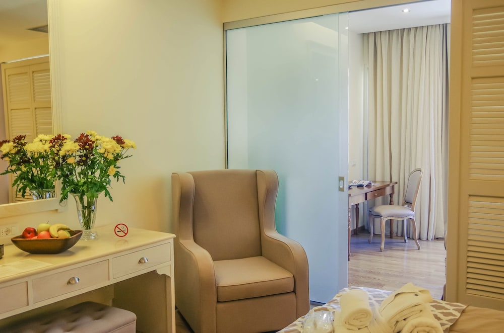 Art Hotel Debono 37/68