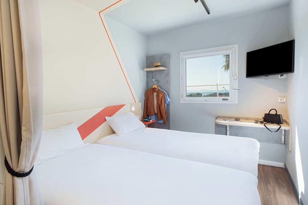 Ibis Budget Marseille L Estaque 26/72