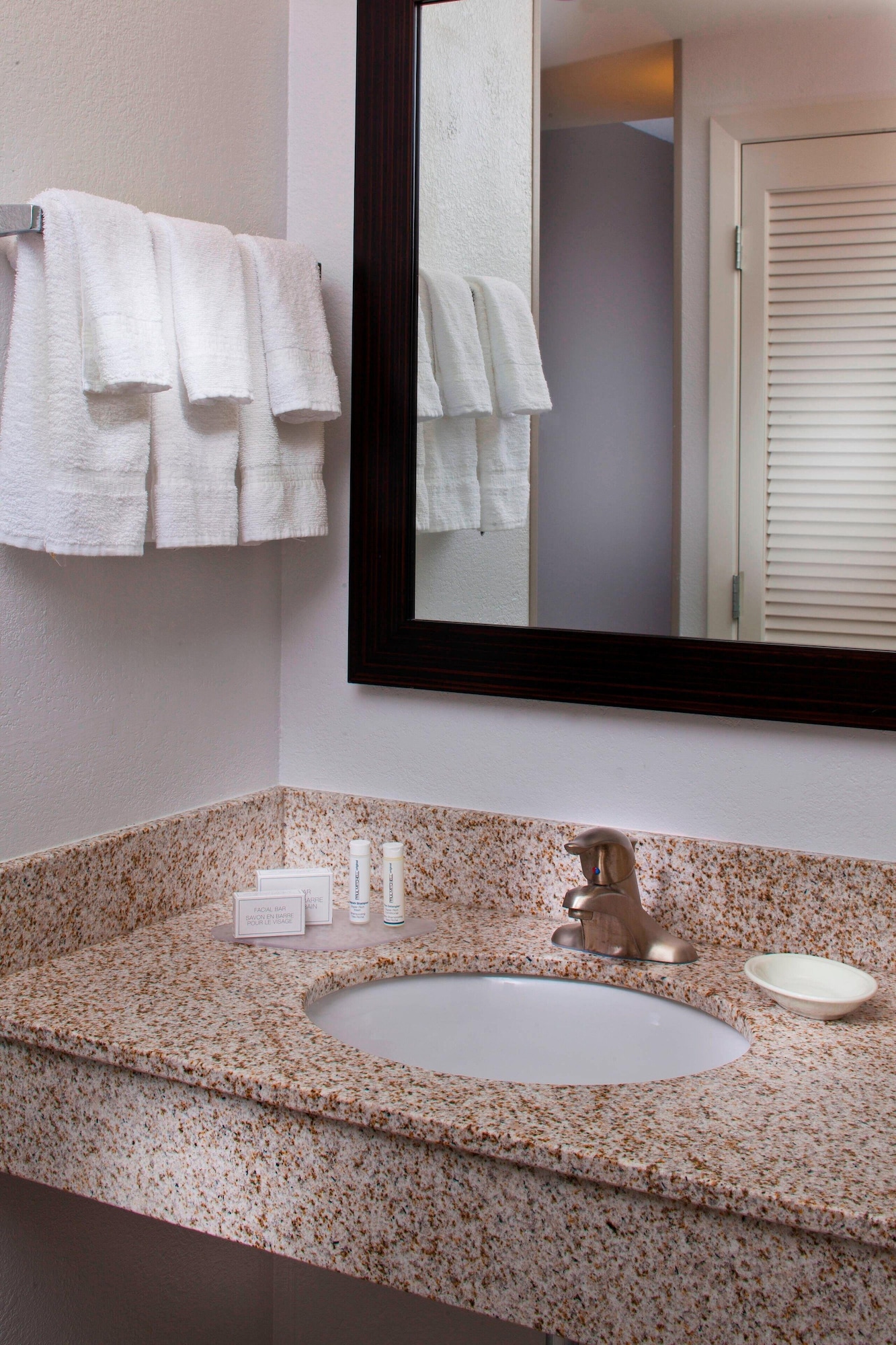 1 Bedroom, Junior Suite, Courtyard By Marriott New Orleans Metairie 3/4