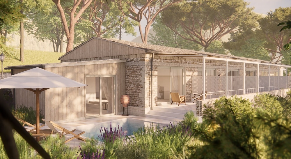 Makryammos Bungalows Resort 6/49