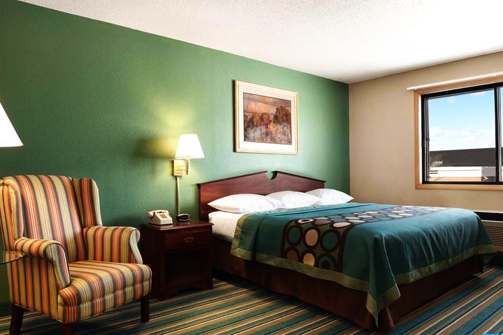 Asteria Inn and Suites 9/31