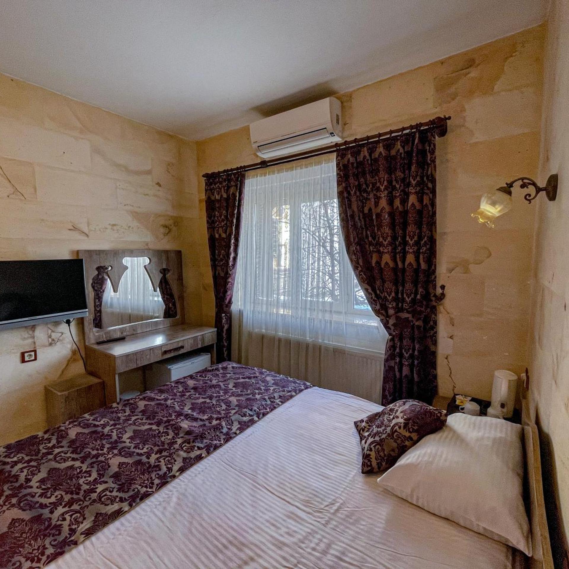 Budget, Double Bed