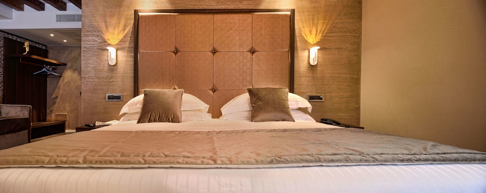 Rosa Salva Hotel 20/56