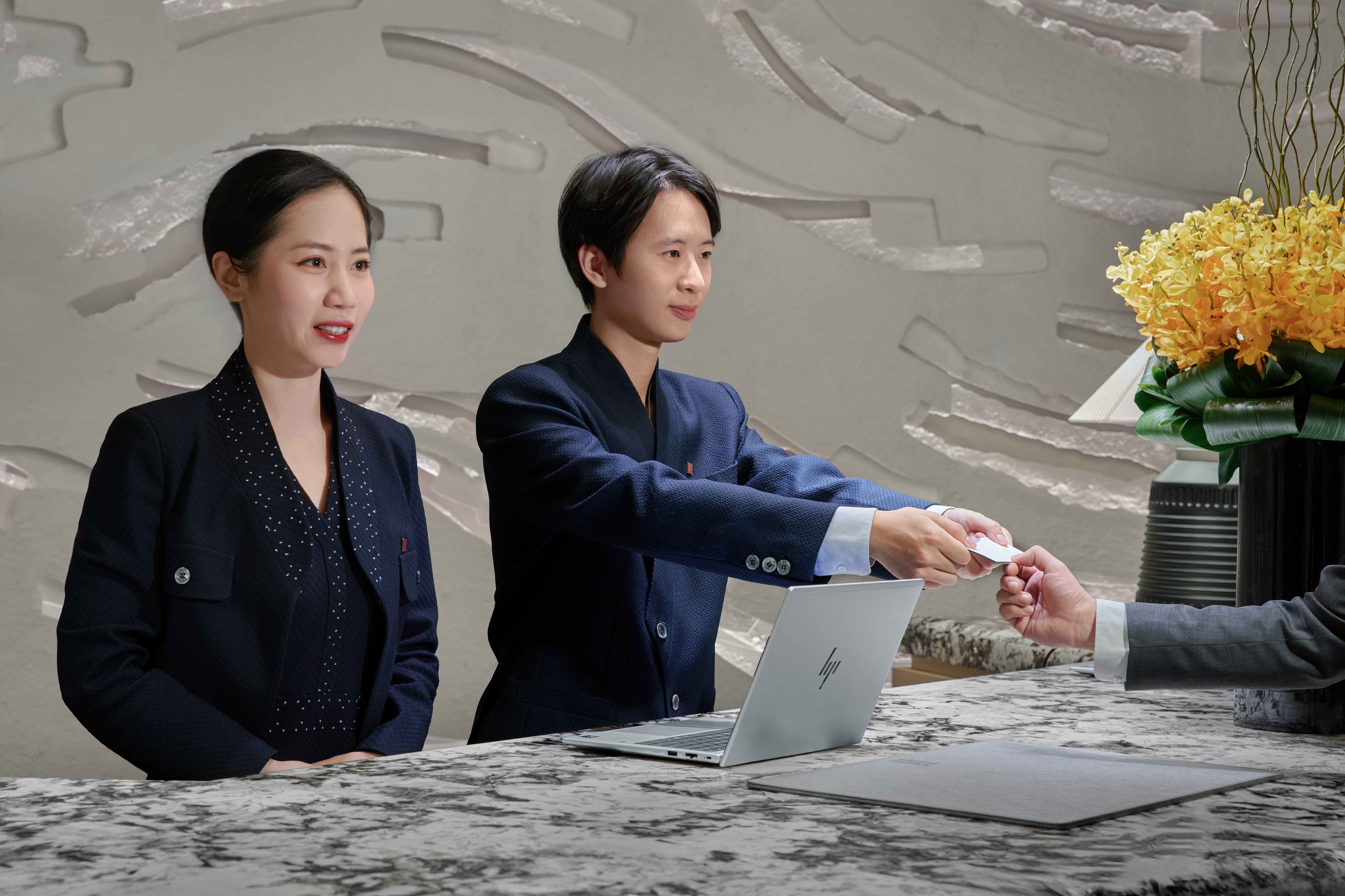 HUALUXE Shenzhen Bao'an by IHG 6/50