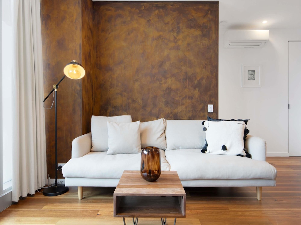 2 Bedrooms, Apartment, 1 Queen and 1 Double Bed, Balcony