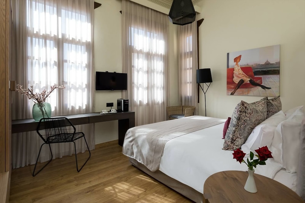 Contessa Boutique Hotel 20/65