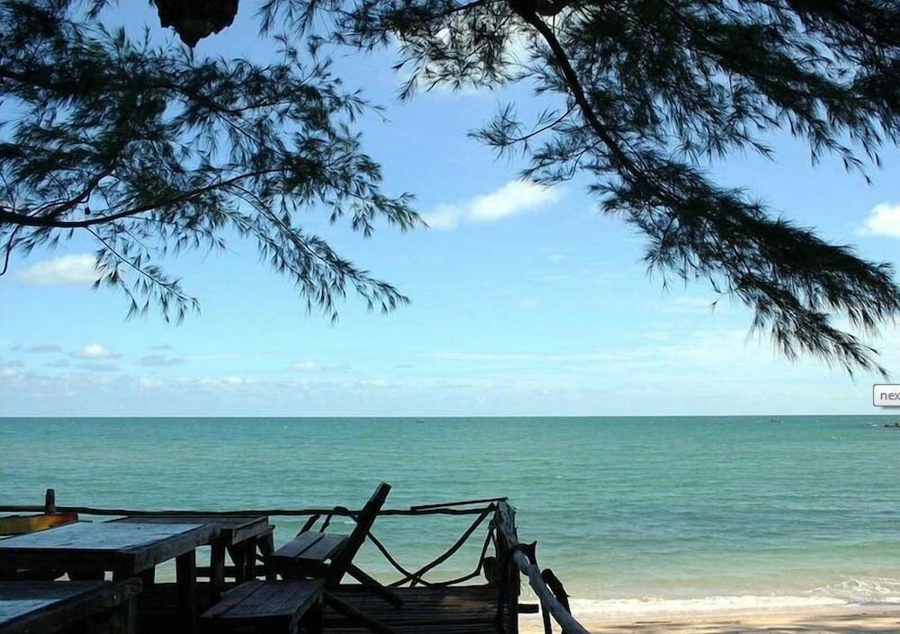 Jungle Bay Resort 22/42