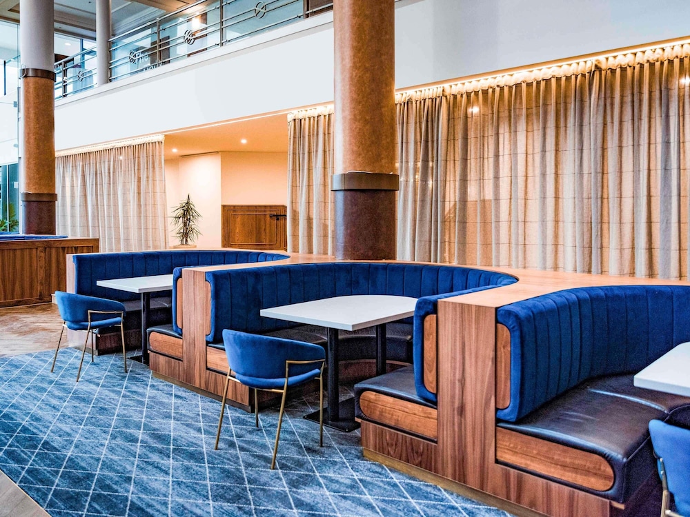 Novotel Wollongong Northbeach 49/69