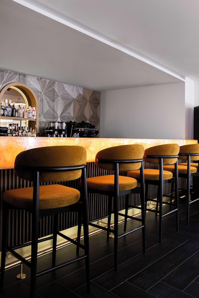 Luwian Athens Boutique Hotel 46/60