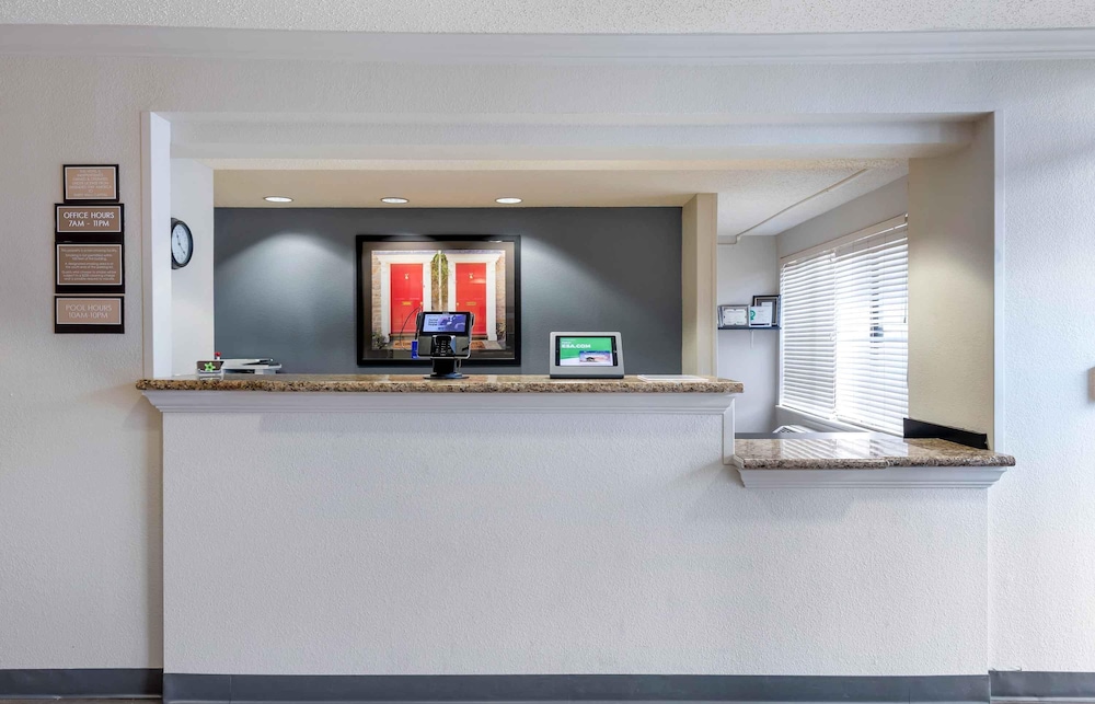 Extended Stay America - Fort Worth - Southwest 5/52