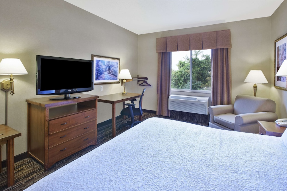Hampton Inn Pittsburgh Area-Beaver Valley-Ctr Township 13/33