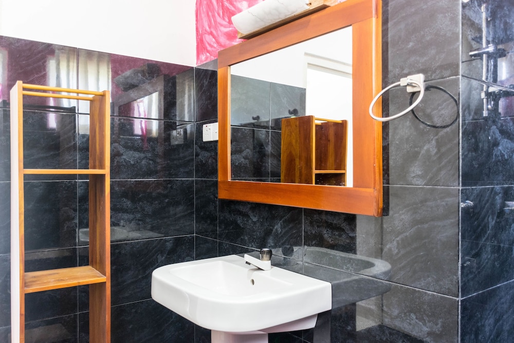 Sithila Villa 44/50