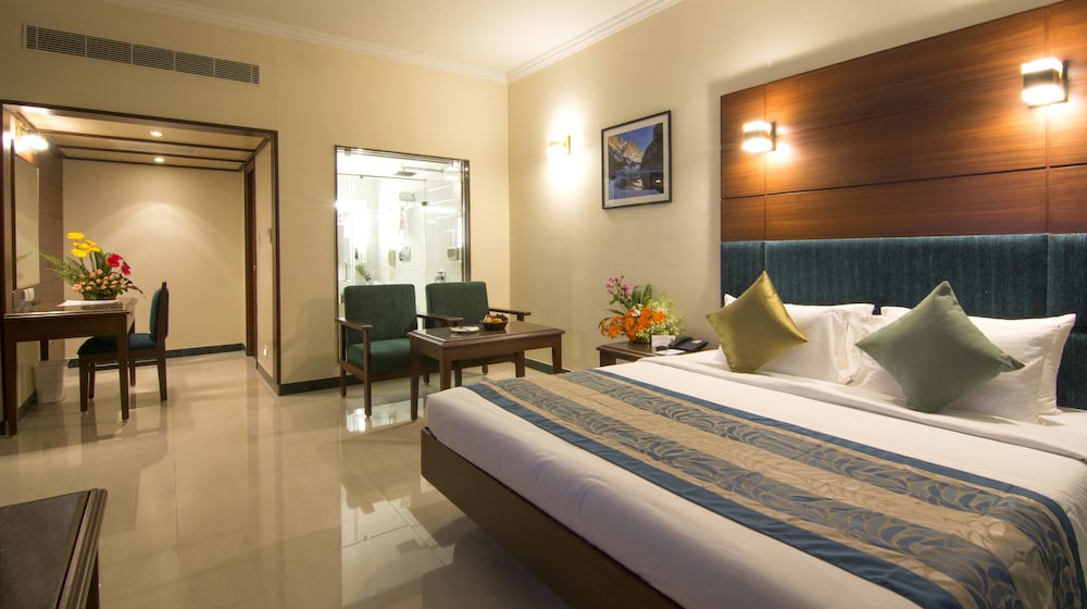 Duke, Suite, Double Bed