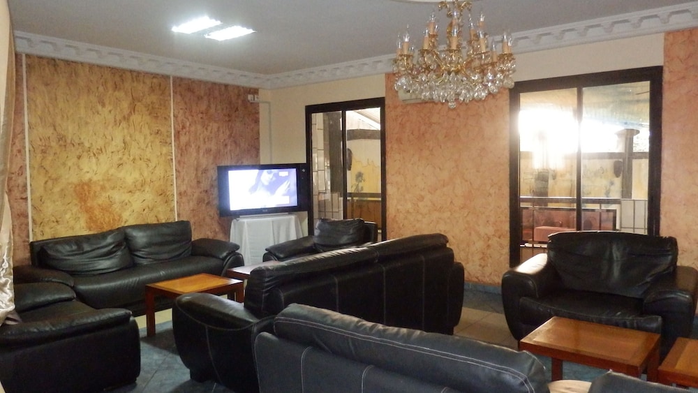 Vallee Des Princes Hotel 28/47