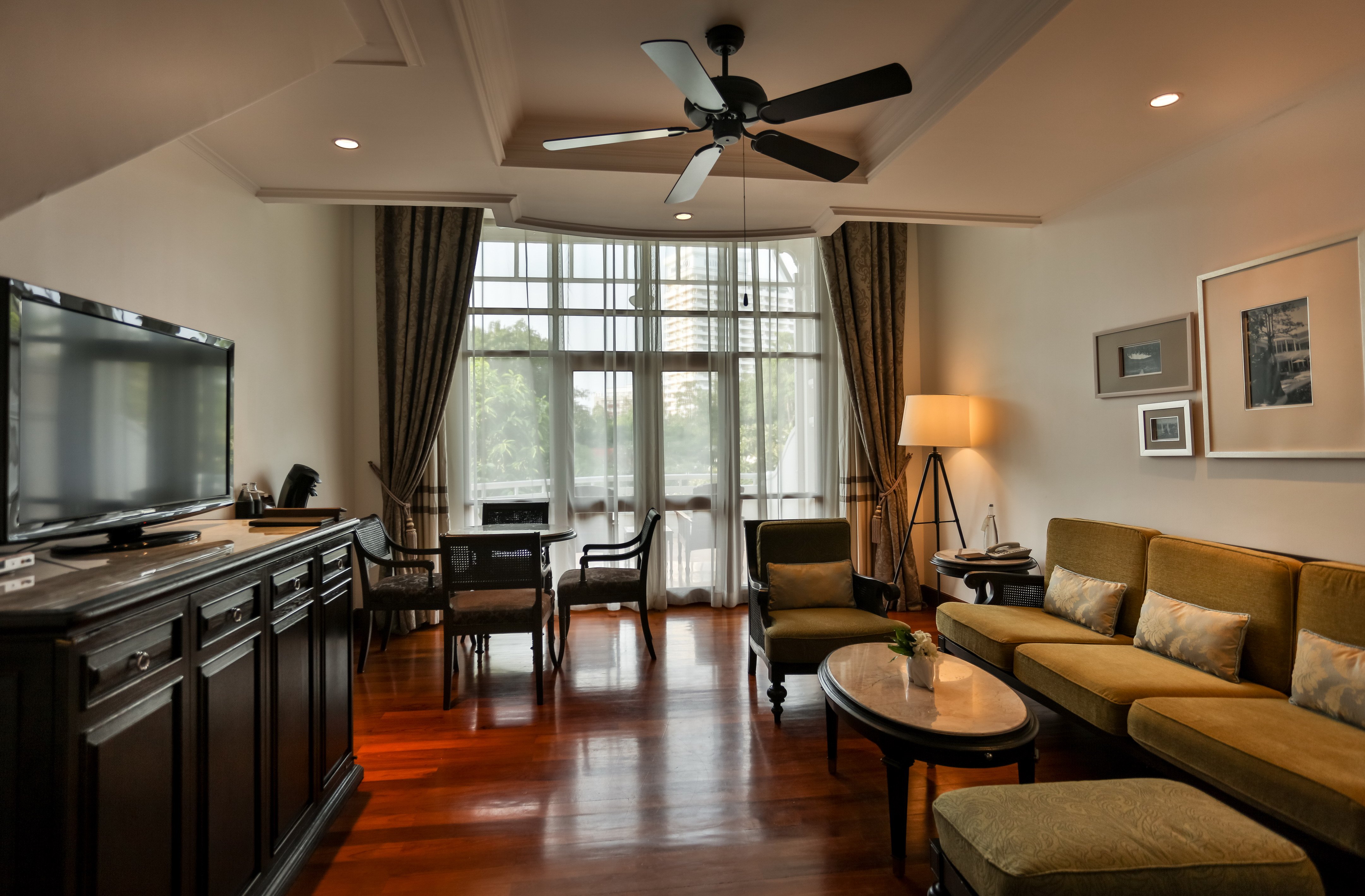 Centara Grand Beach Resort Hua Hin 54/81