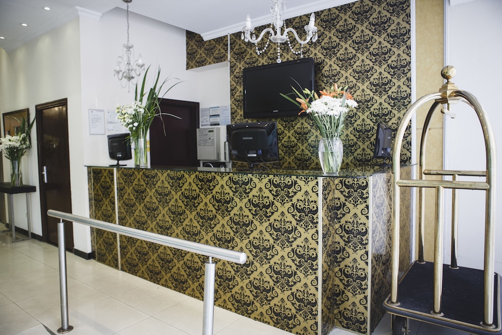 KER URQUIZA HOTEL AND SUITES 8/57
