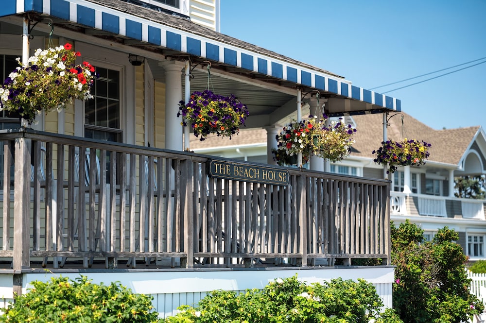 Beach House Inn in Kennebunk - ME