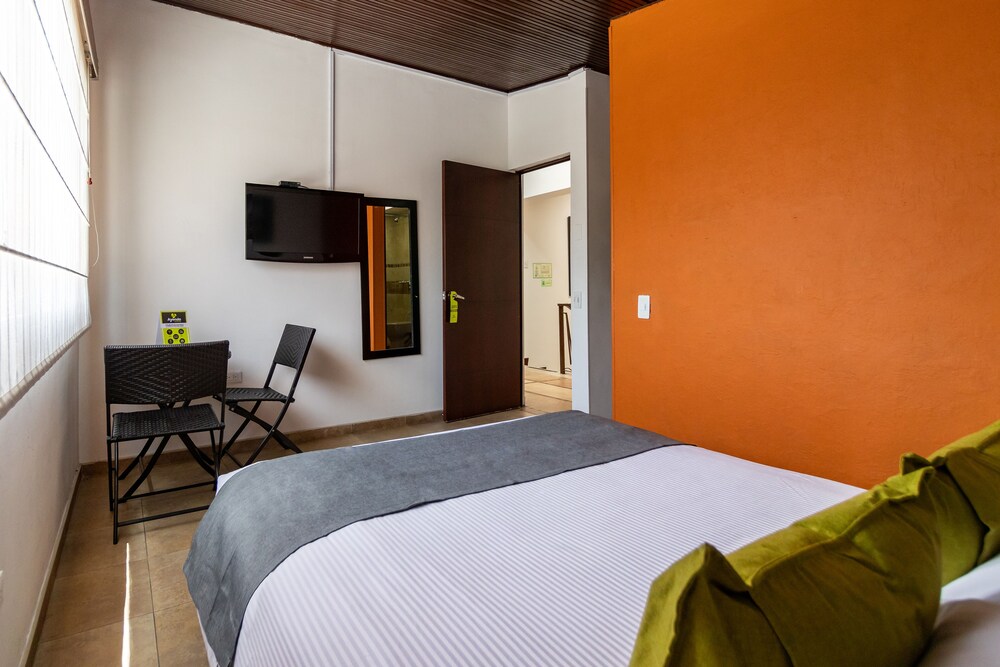 Hotel Ayenda 1087 La Estación 22/60