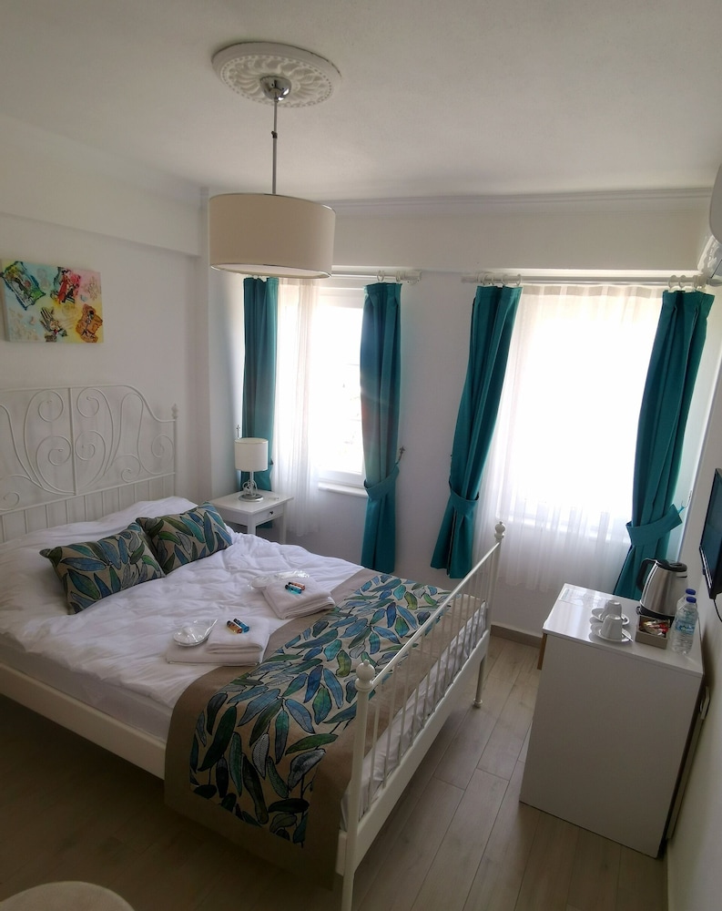 Valitsa Otel 6/33