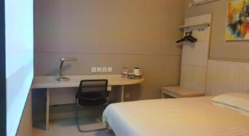 Jinjiang Inn Wuhan Zhangzhidong Road 41/41