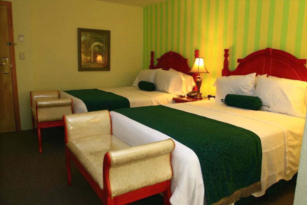 Boutique Hotel La Cordillera 16/37