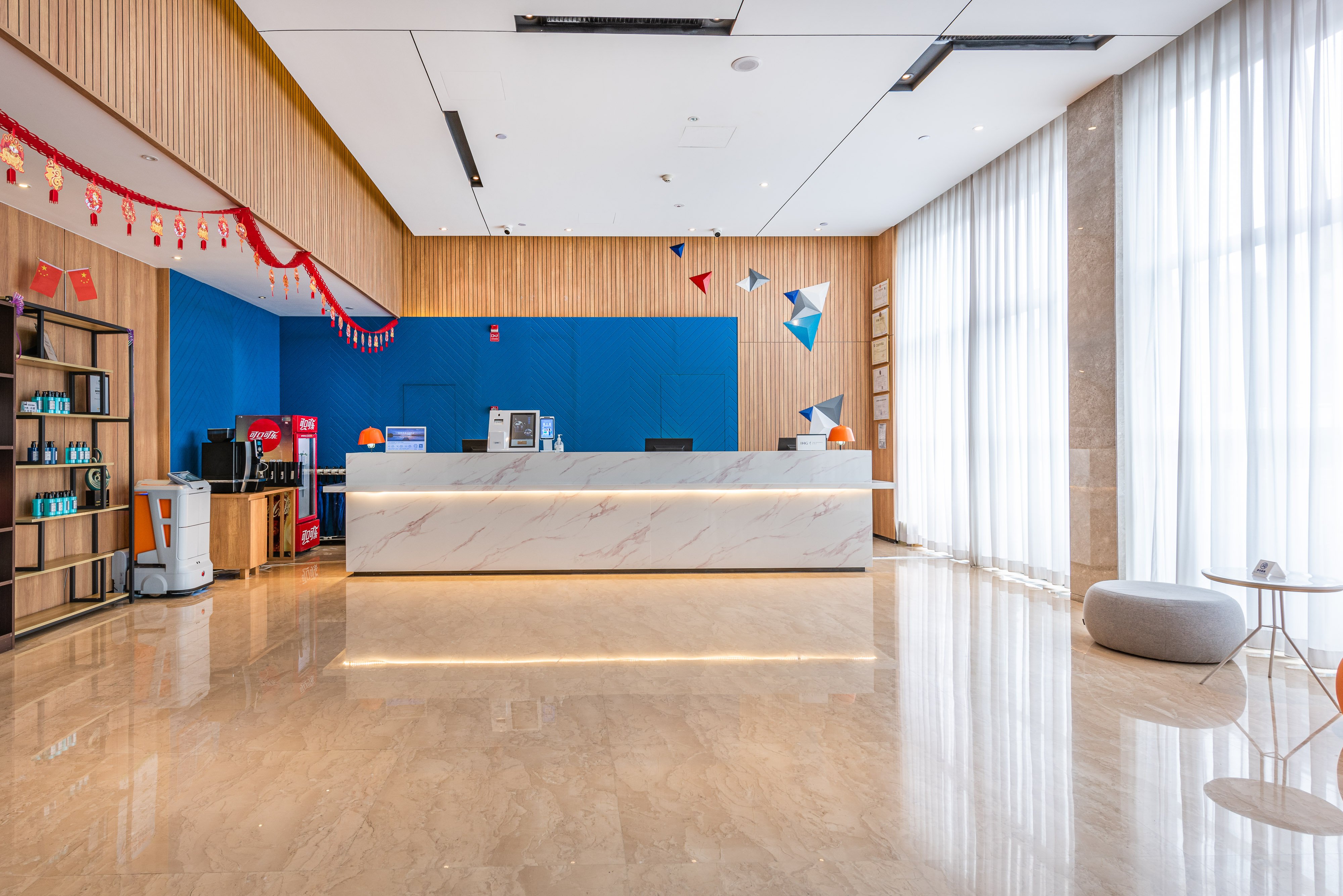 Holiday Inn Express Guiyang Jinyang Avenue 7/55