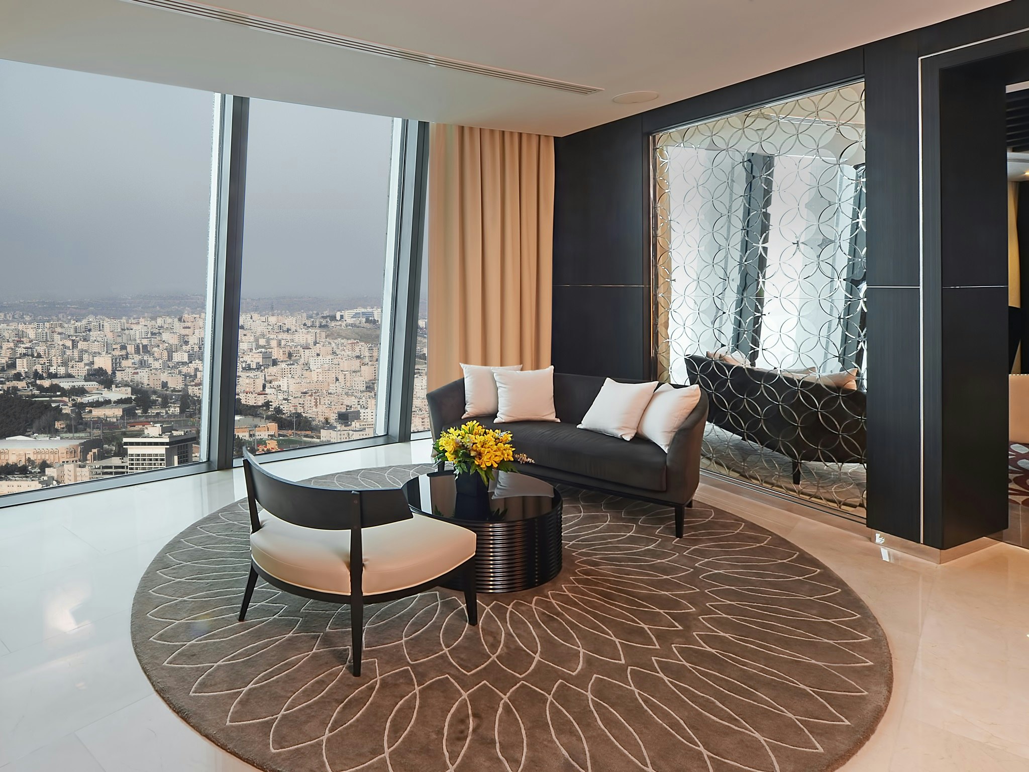Amman Rotana 28/50