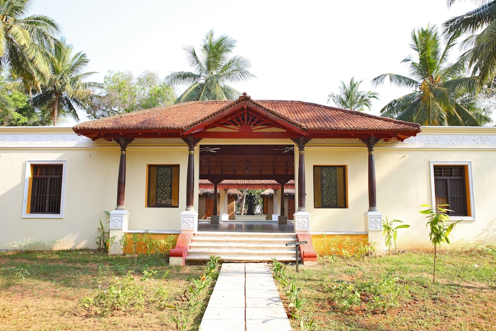 Mantra Koodam – CGH Earth 6/50