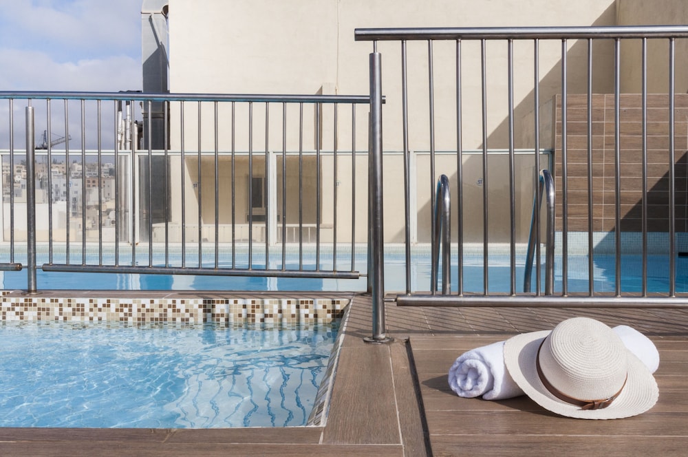 Bayview Hotel By St Hotels 17/41