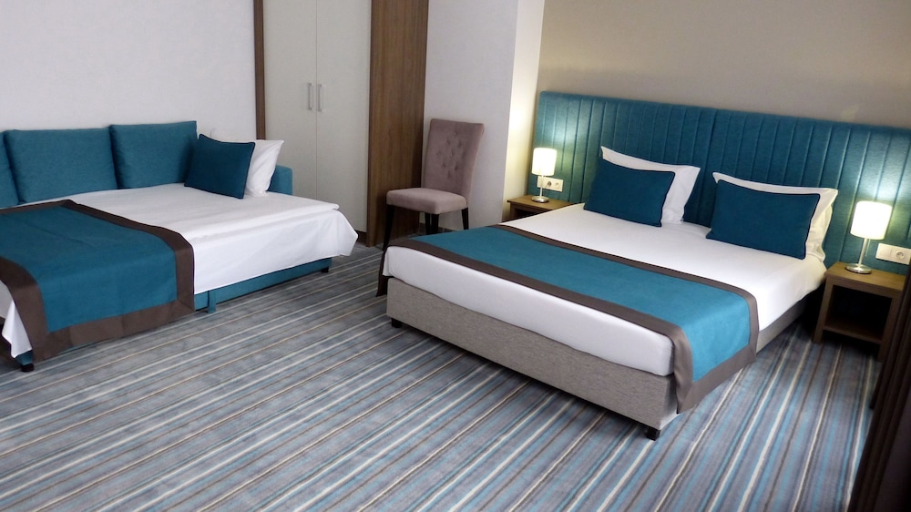 Arcadia Hotel Budapest 5/29