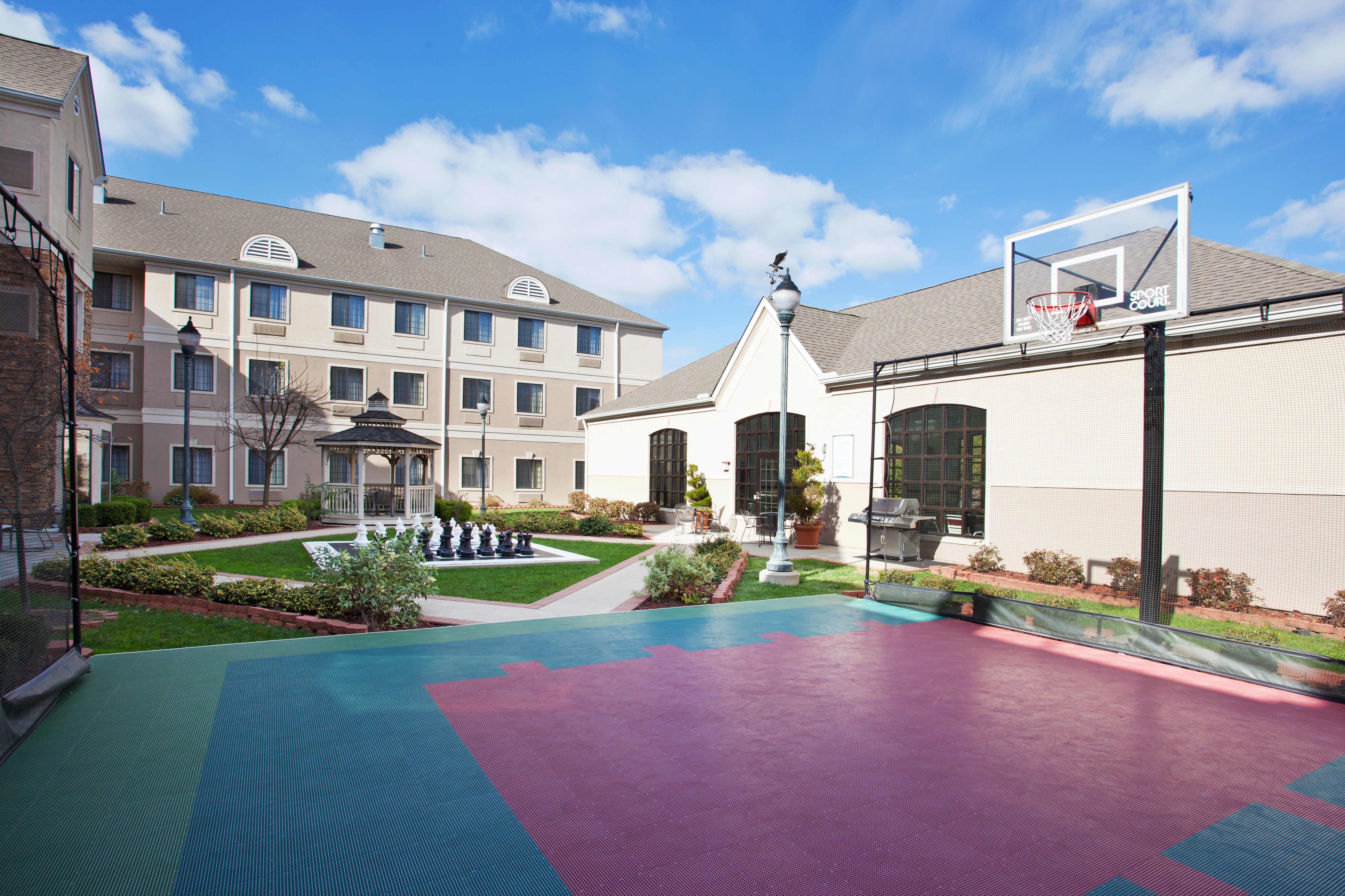 Staybridge Suites Columbus-Airport 48/50