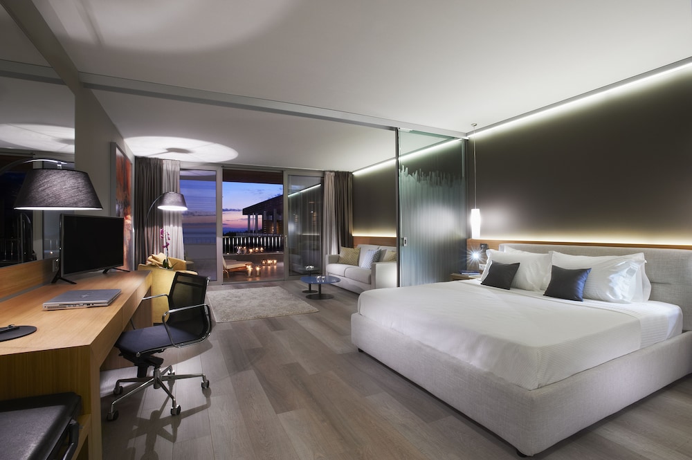 Blue Dolphin Hotel 18/44