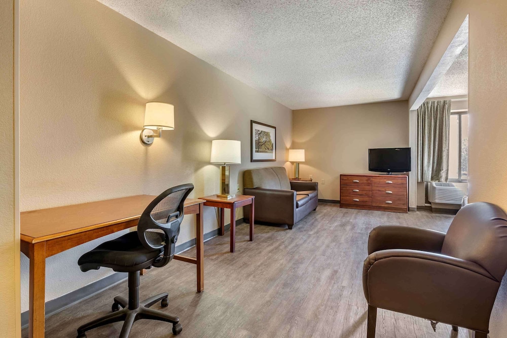Extended Stay America - Arlington - Six Flags 38/50