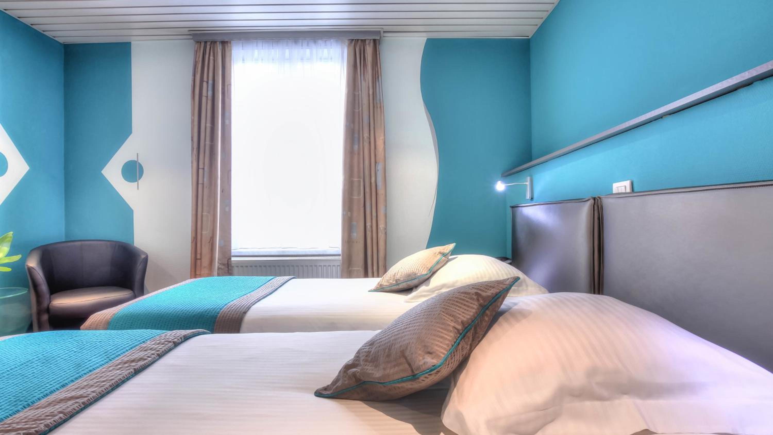 Room, Single Bed