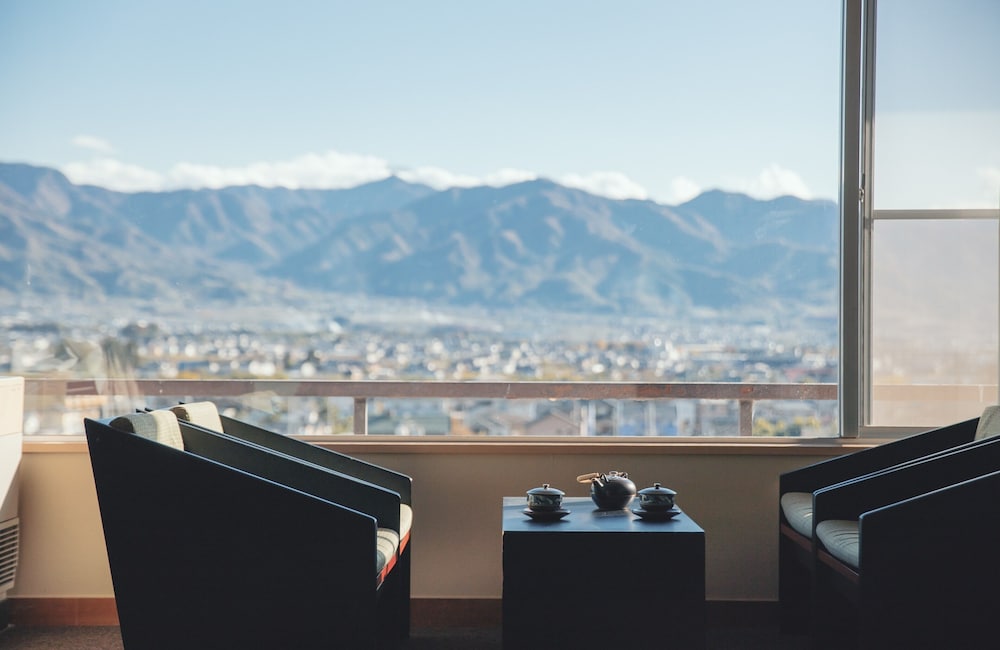 HOTEL HATTA YAMANASHI 47/49