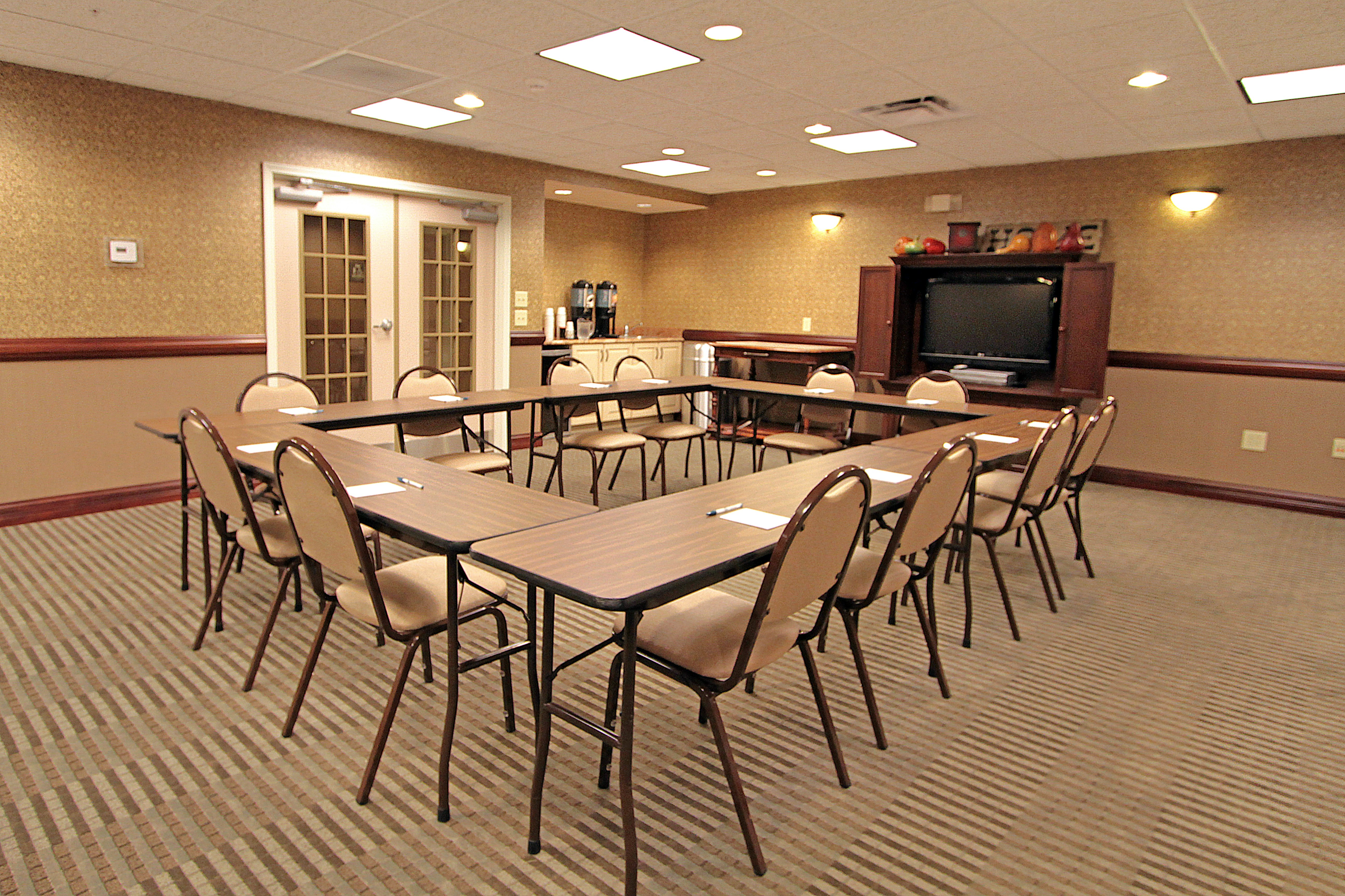 Homewood Suites By Hilton Bloomington 38/44