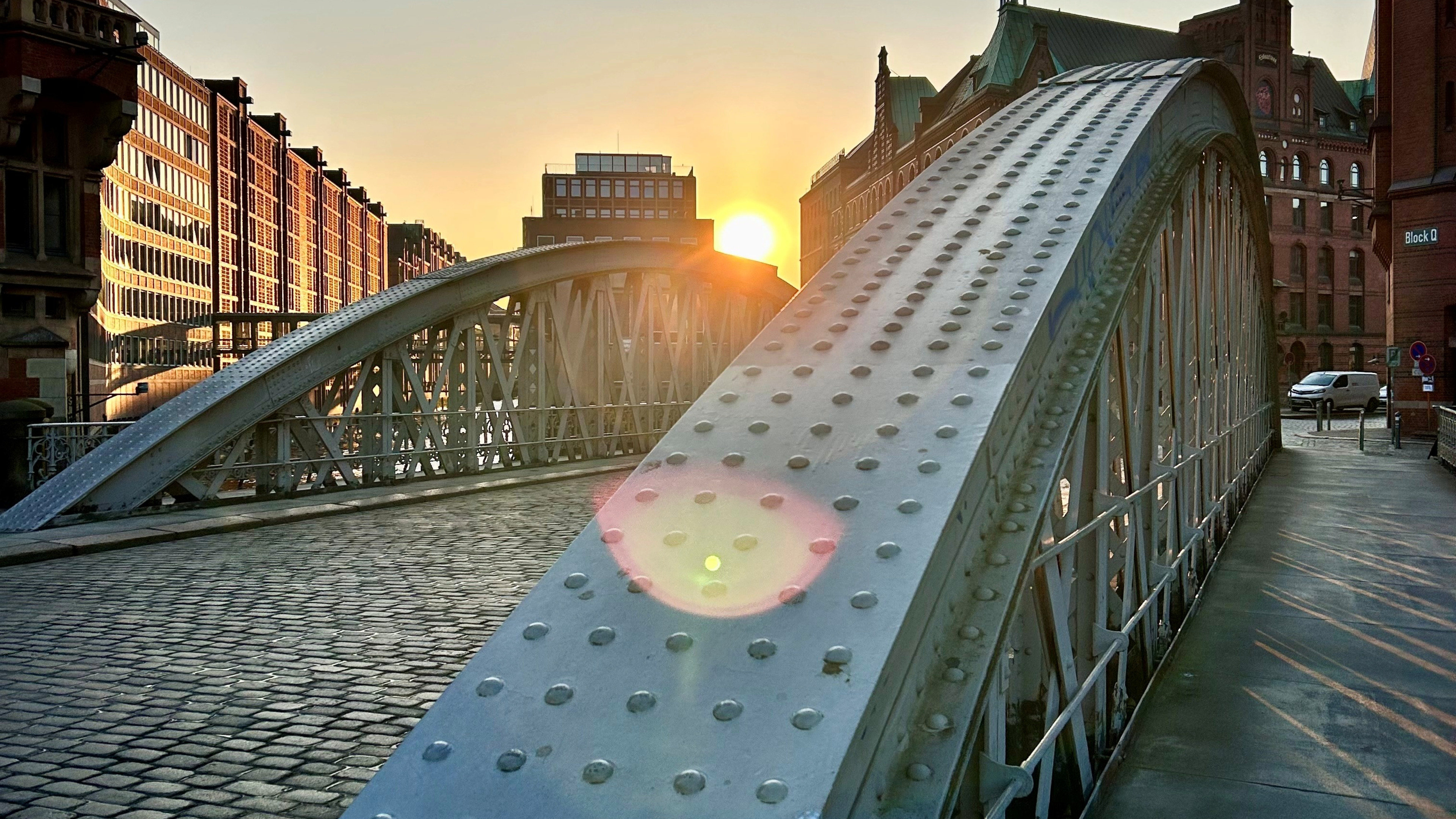 HOLIDAY INN HAMBURG - HAFENCITY 10/75