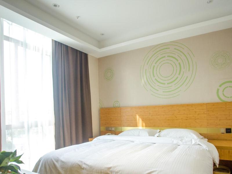 GreenTree Inn Hefei Lujiang County NO.1 Jin Street Express Hotel 3/21