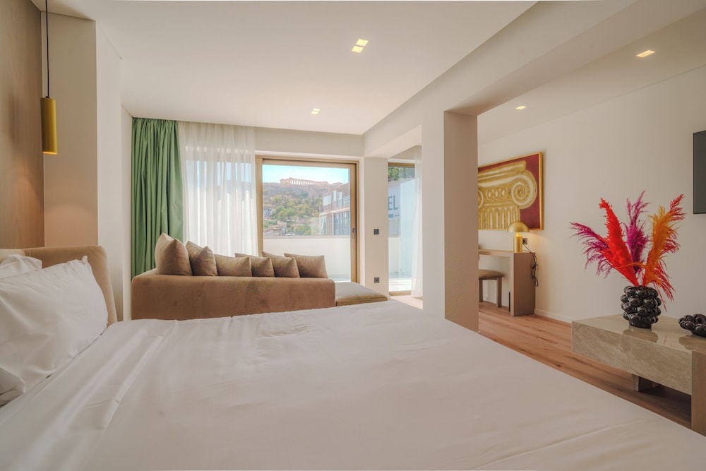 ICONIC, SUITE, ACROPOLIS VIEW