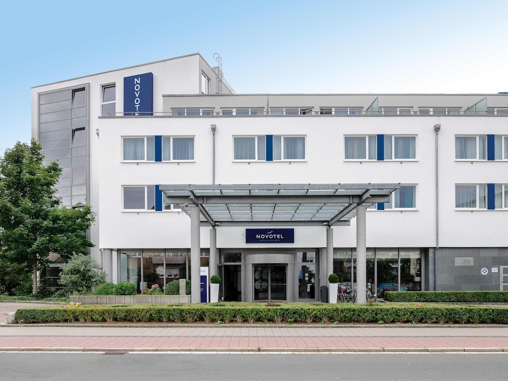 Premier Inn Erlangen 2/70