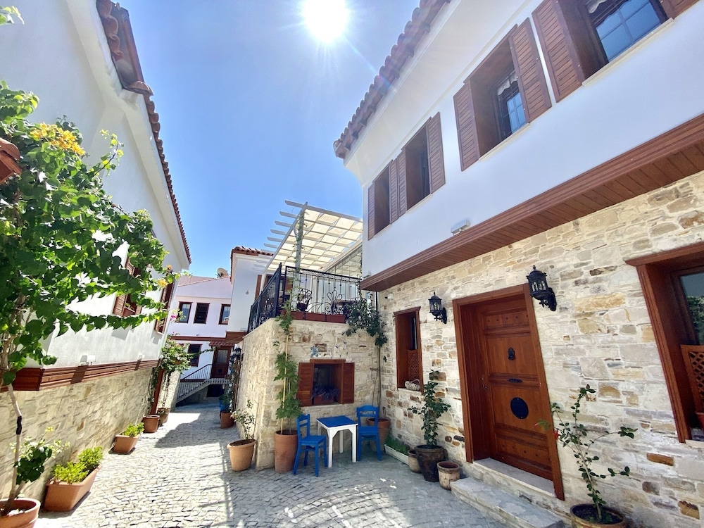 Villa Ephesus Special Class 2/63