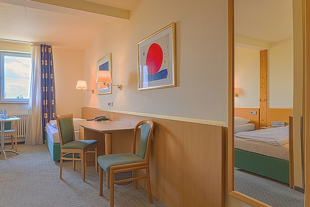 Am Moosfeld Hotel Munich 34/50
