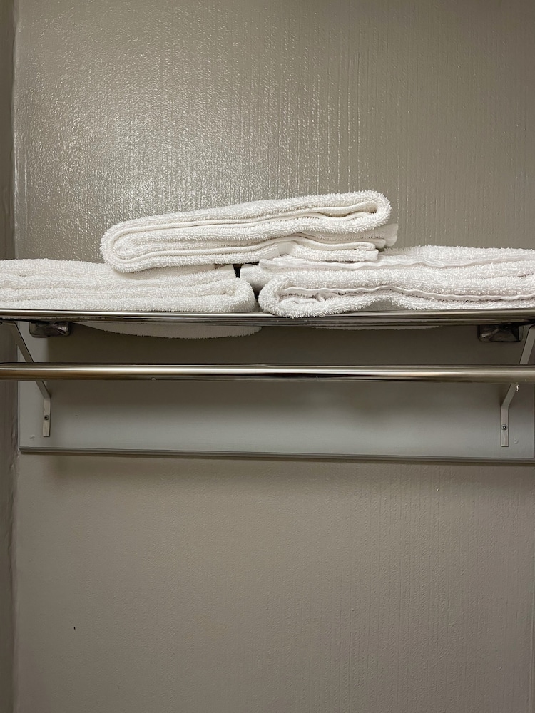 Fairbridge Inn Suites Mcdonoughga 52/52