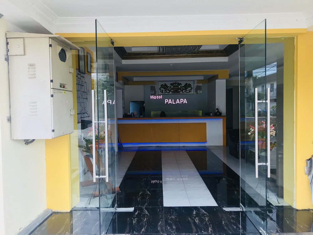 Palapa Hotel 7/50